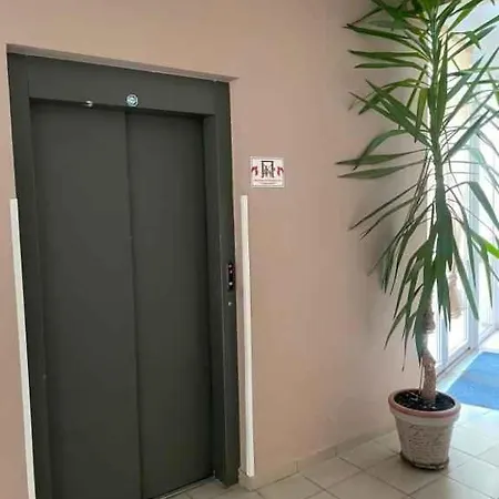 With A - C In 58342 Apartment *